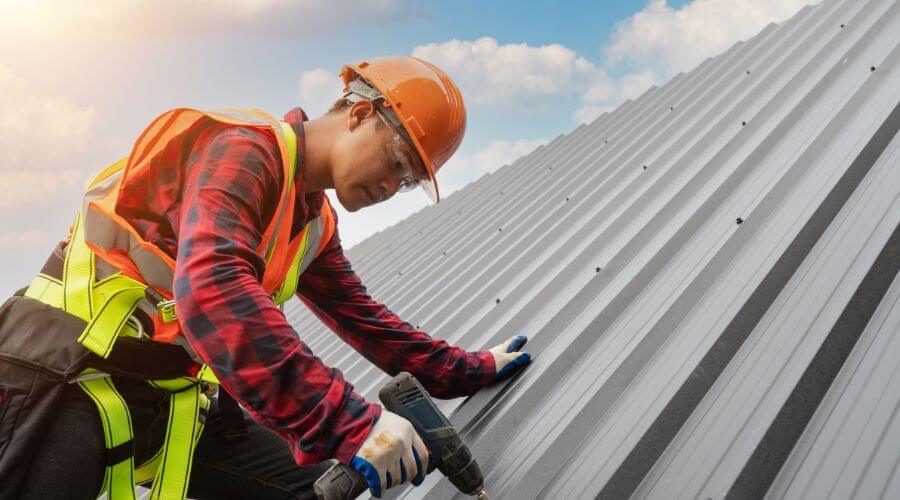 Professional Emergency Roof Repairs services in Steinauer, NE