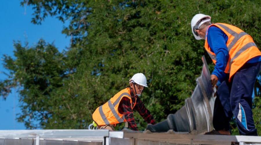 Expert Emergency Roof Repairs services in Steinauer, NE
